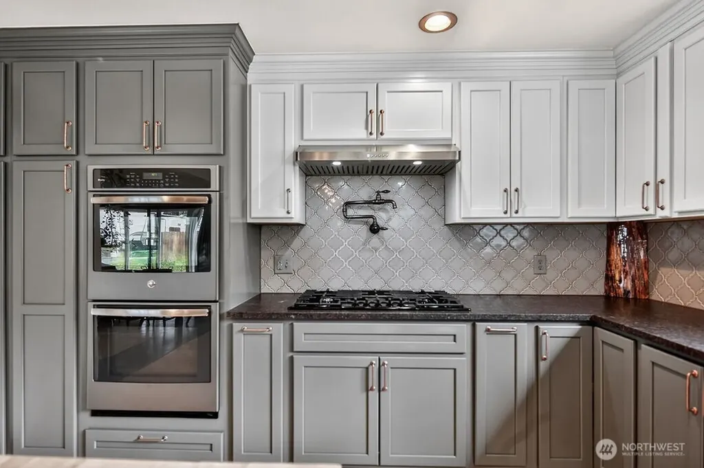 91 W Goforth Road Sequim WA 98382