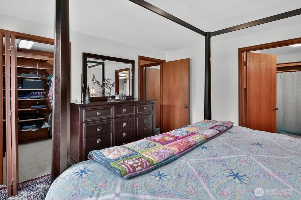 91 W Goforth Road Sequim WA 98382