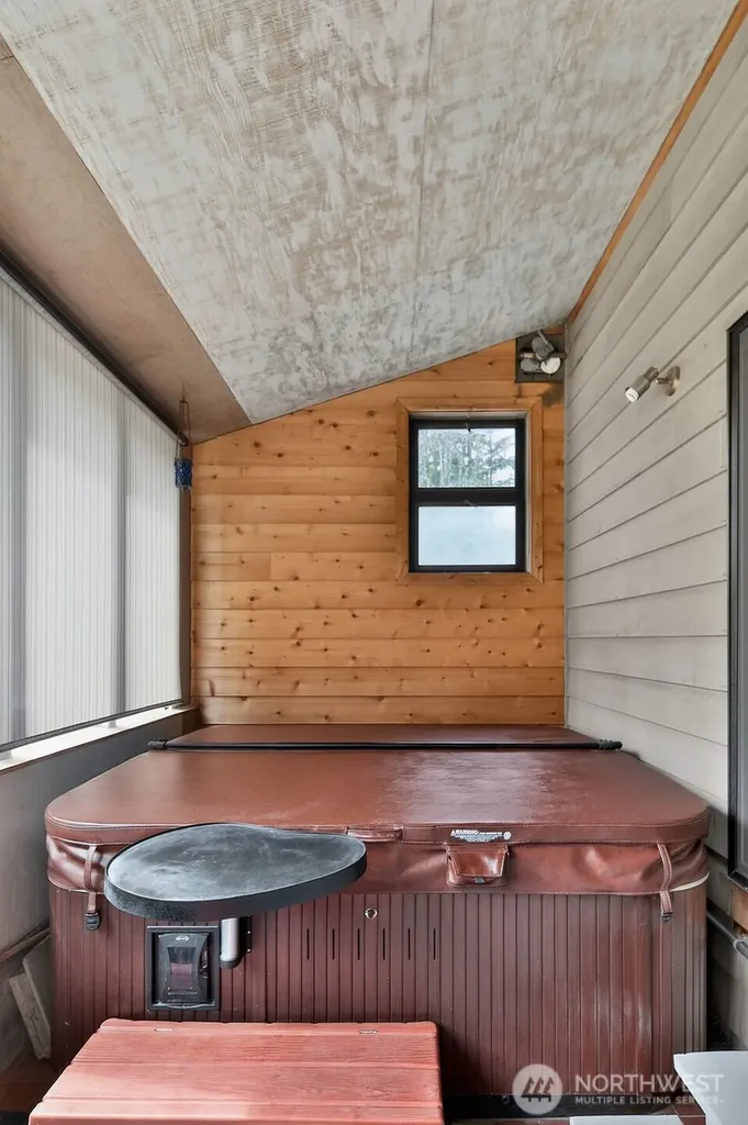 91 W Goforth Road Sequim WA 98382