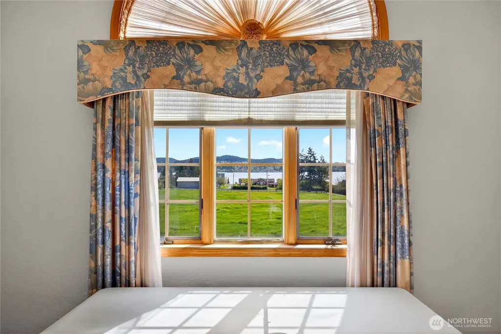 4603 S Shore Drive Anacortes WA 98221