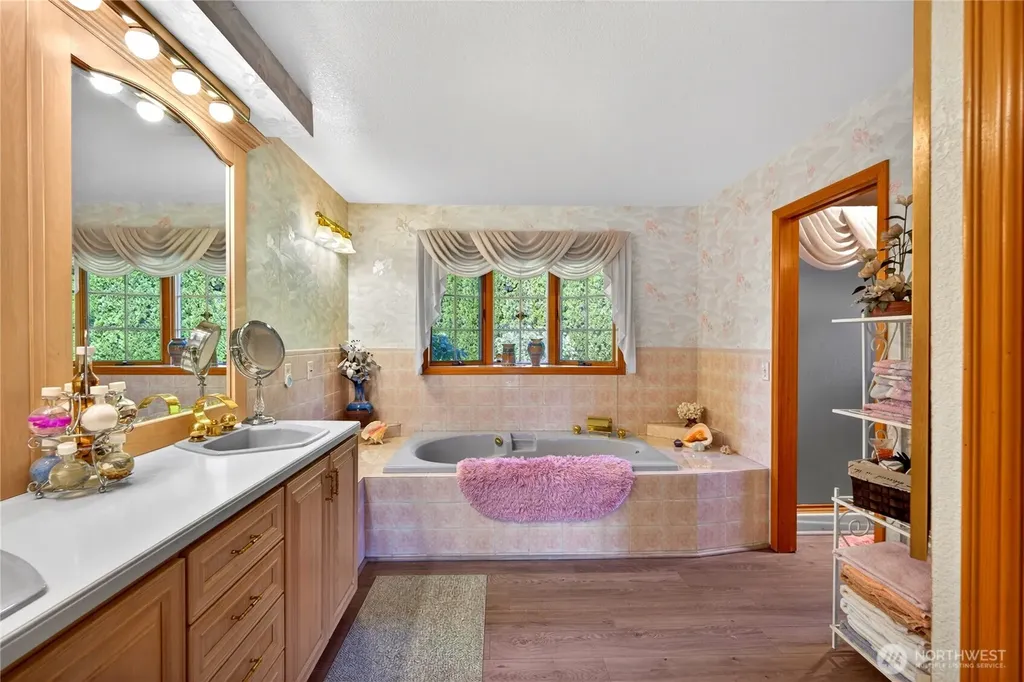 4603 S Shore Drive Anacortes WA 98221