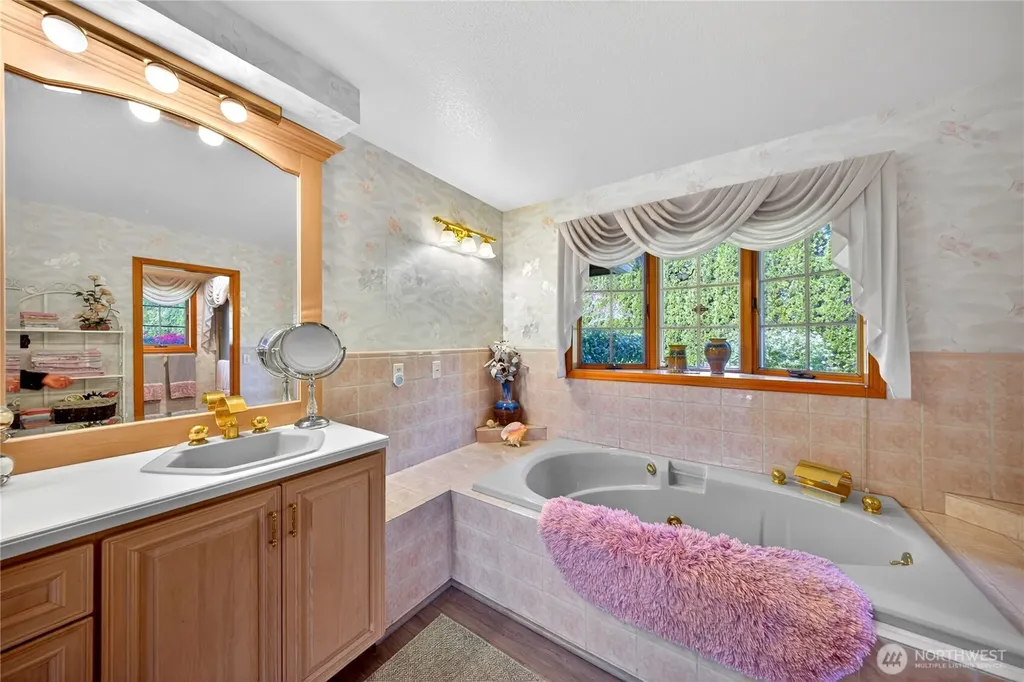 4603 S Shore Drive Anacortes WA 98221