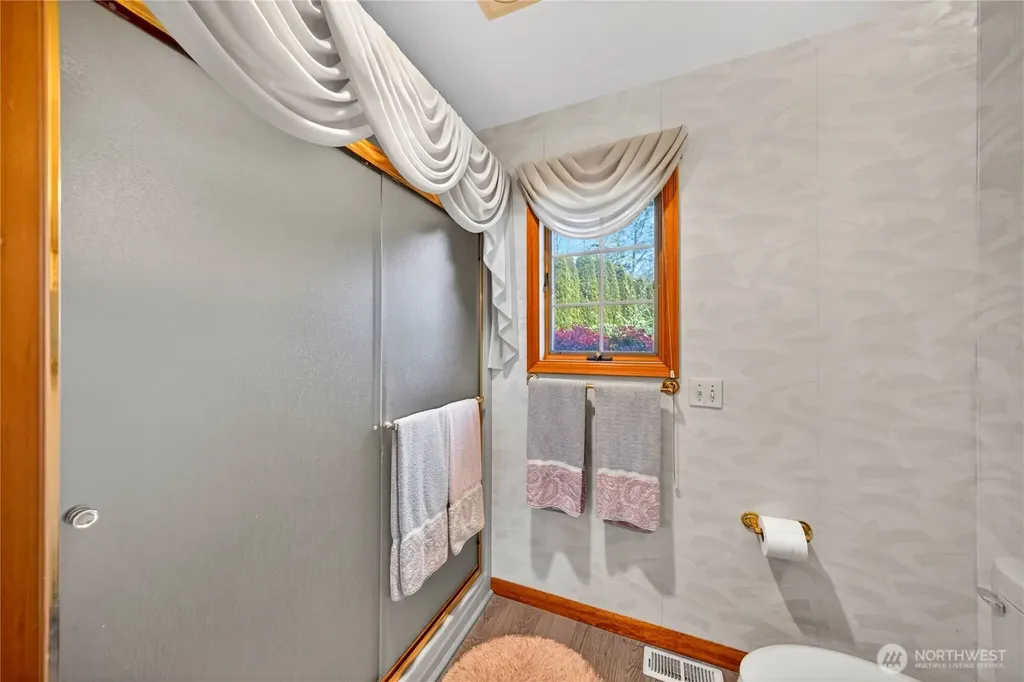 4603 S Shore Drive Anacortes WA 98221
