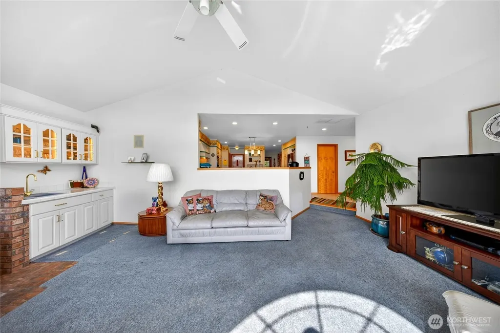 4603 S Shore Drive Anacortes WA 98221