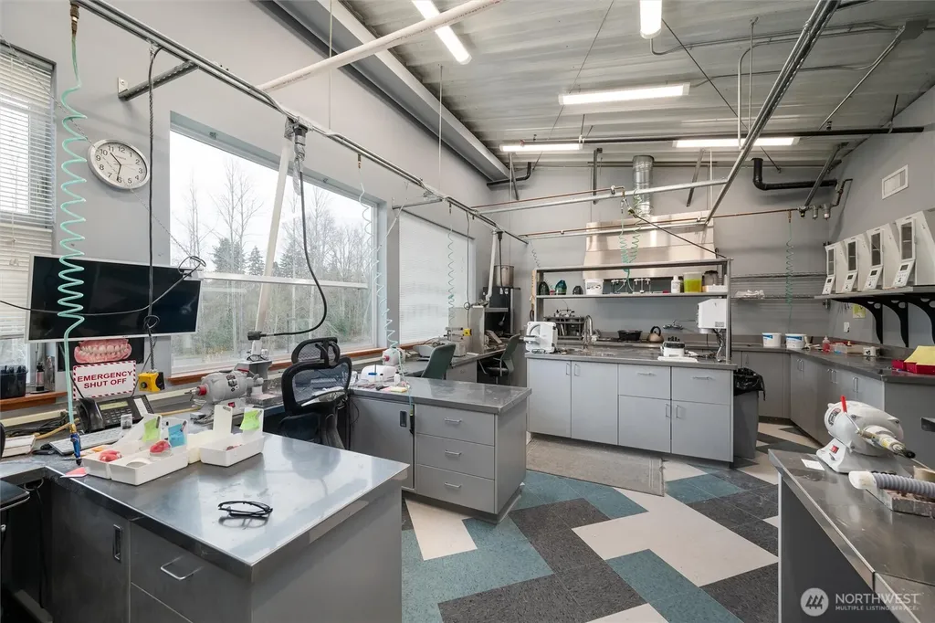 905 Squalicum Way Bellingham WA 98225