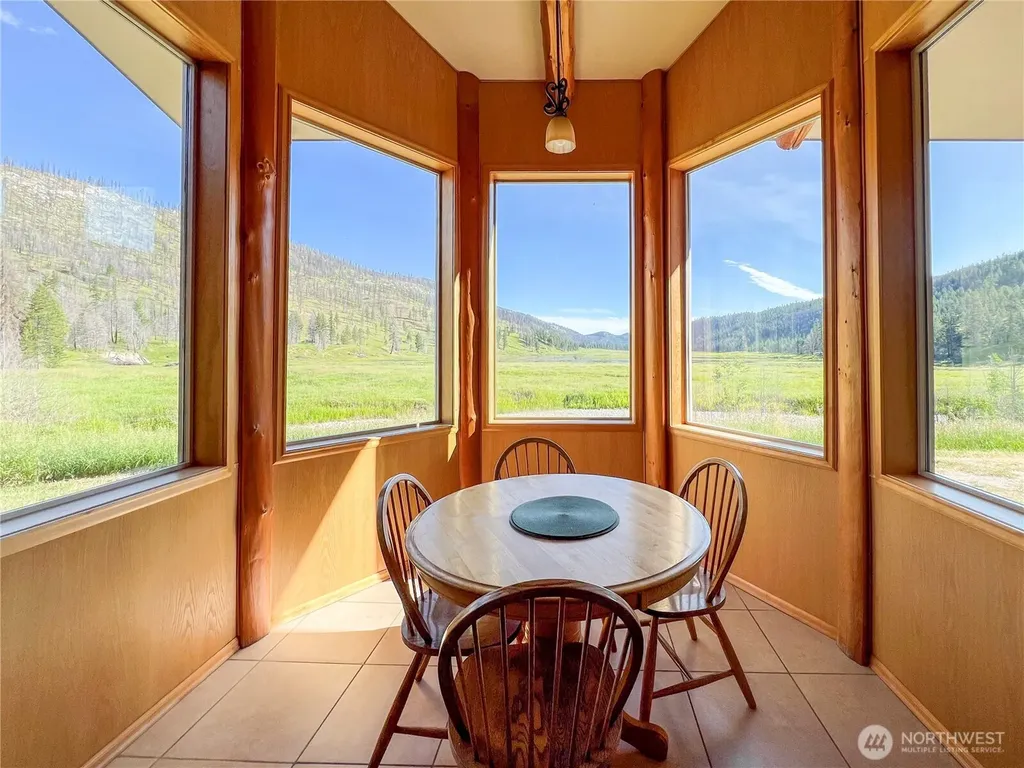 333 Bonaparte Lake Road Tonasket WA 98859