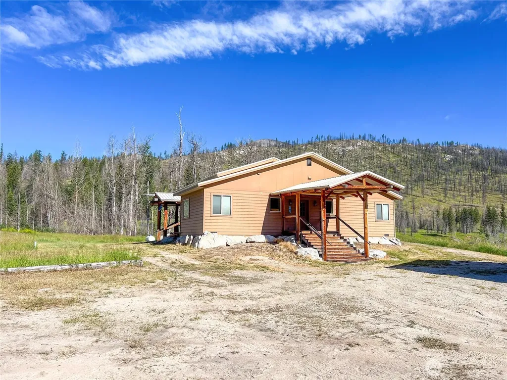 333 Bonaparte Lake Road Tonasket WA 98859