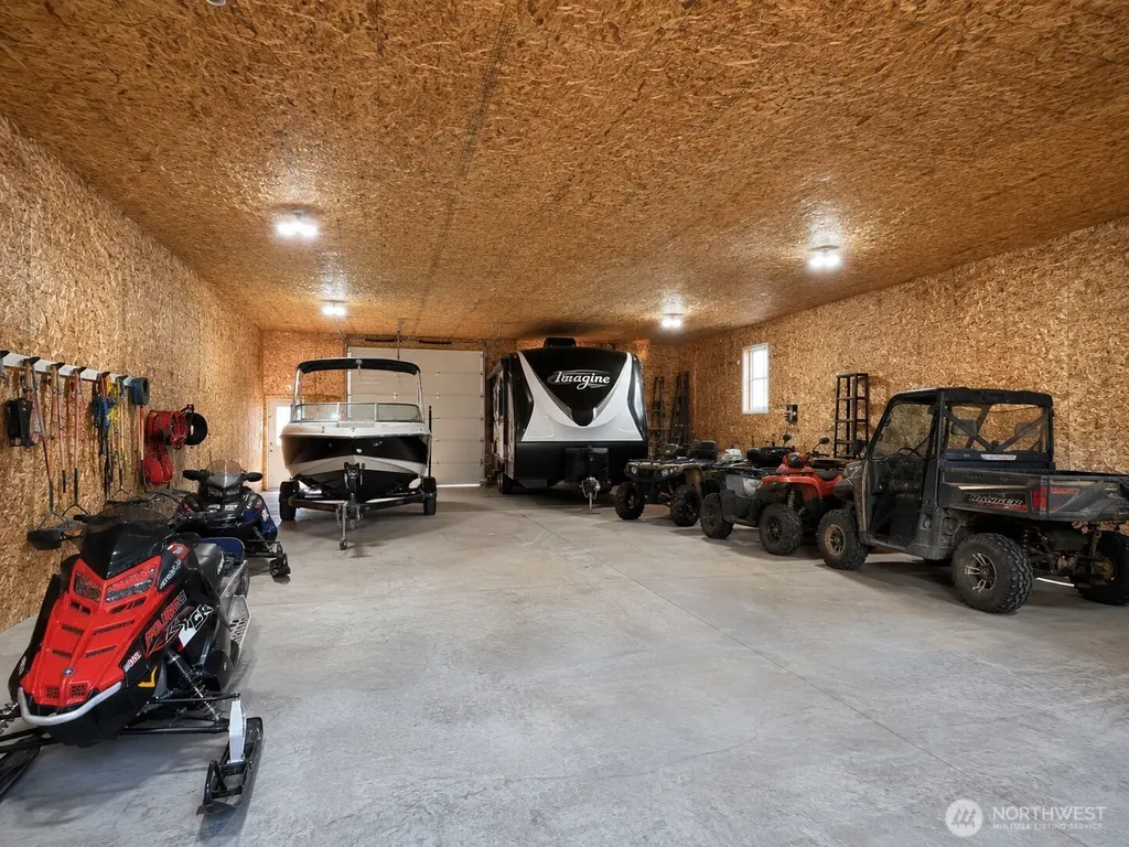 333 Bonaparte Lake Road Tonasket WA 98859