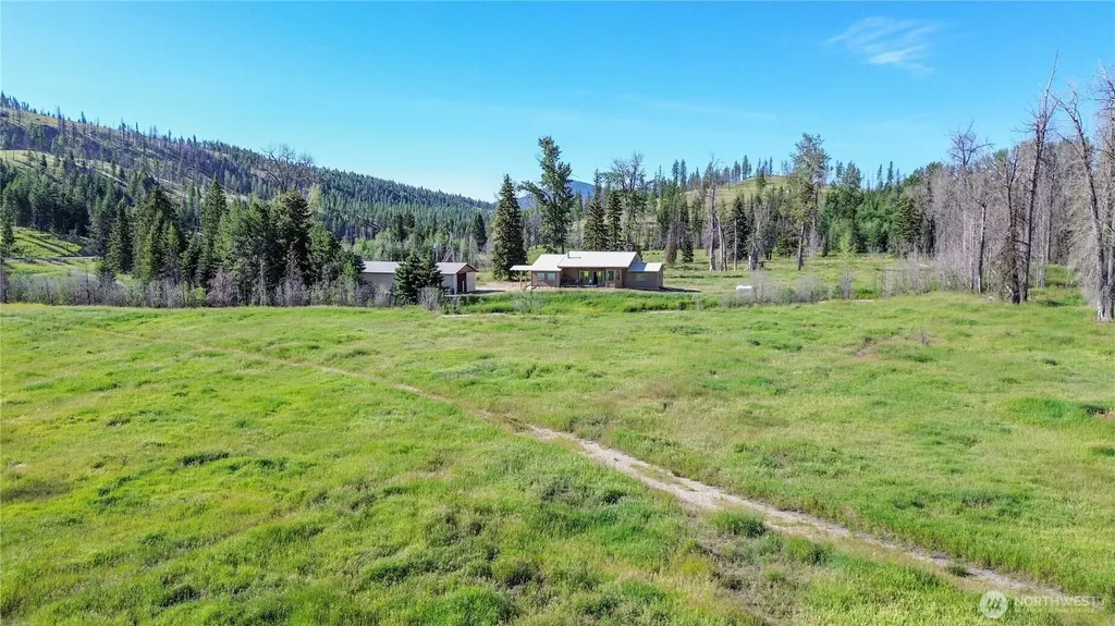 333 Bonaparte Lake Road Tonasket WA 98859
