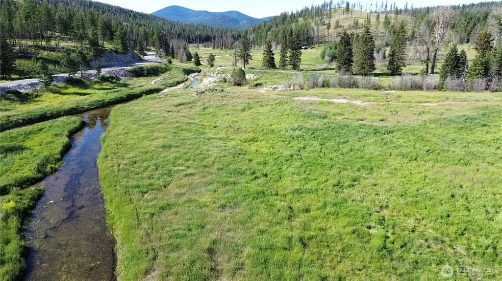 333 Bonaparte Lake Road Tonasket WA 98859