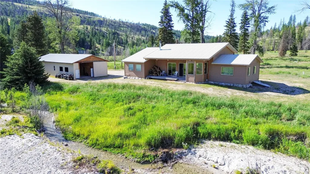333 Bonaparte Lake Road Tonasket WA 98859