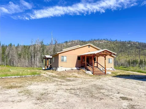 333 Bonaparte Lake Road Tonasket WA 98859