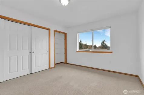 713 3rd Avenue S Kent WA 98032