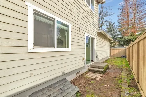 713 3rd Avenue S Kent WA 98032