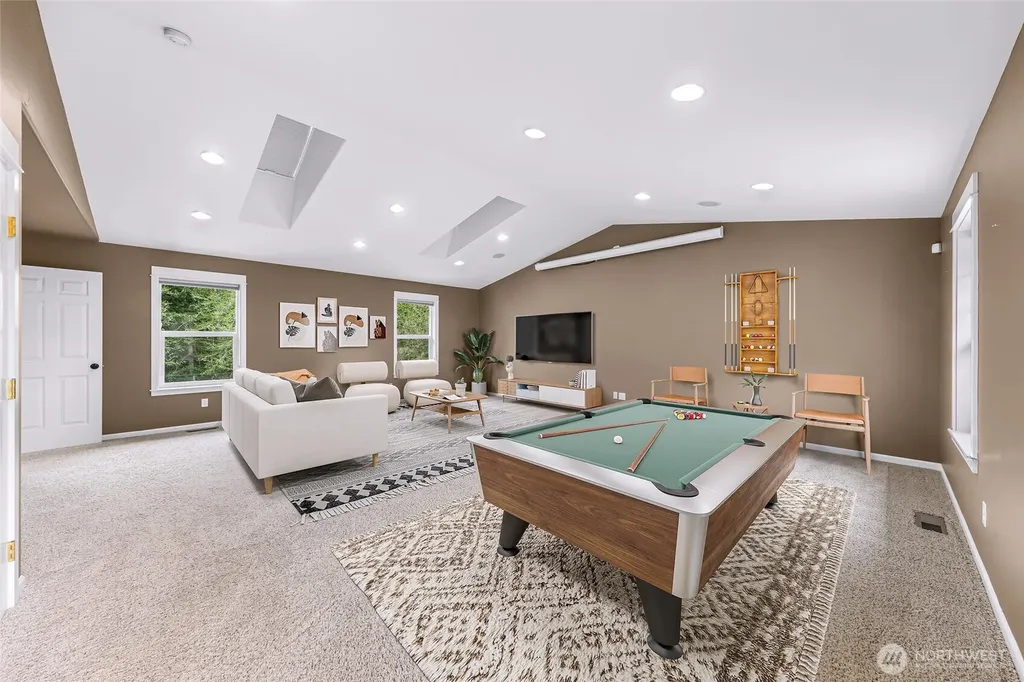 4879 Robinwood Lane Bow WA 98232