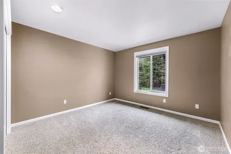 4879 Robinwood Lane Bow WA 98232