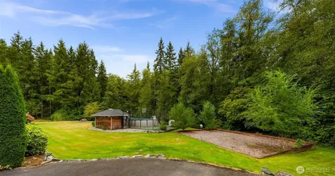 4879 Robinwood Lane Bow WA 98232