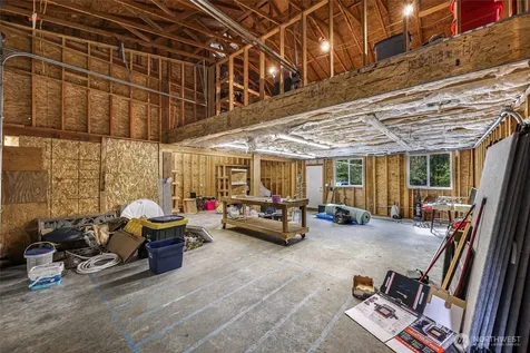 4879 Robinwood Lane Bow WA 98232