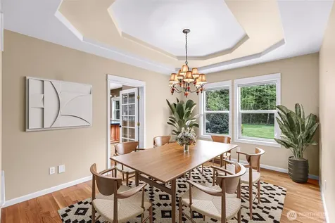 4879 Robinwood Lane Bow WA 98232