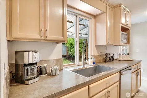 5615 78th Street E Puyallup WA 98371