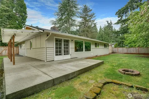 5615 78th Street E Puyallup WA 98371