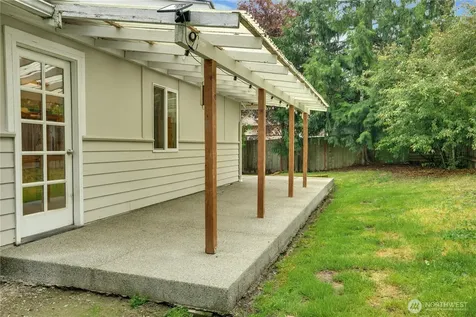 5615 78th Street E Puyallup WA 98371