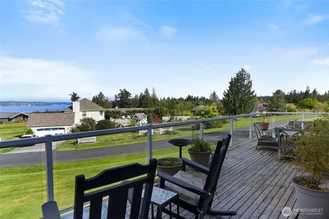 8101 NE Hunt Club Lane Hansville WA 98340