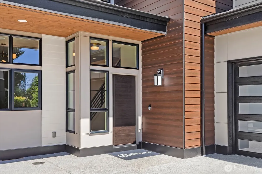 13128 NE 103rd Place Kirkland WA 98033