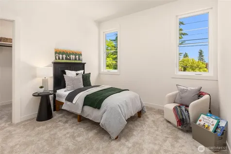 13128 NE 103rd Place Kirkland WA 98033