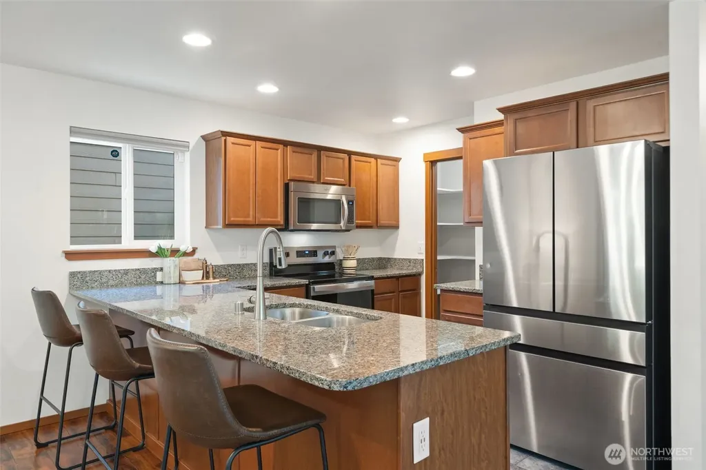 4593 Hall Road Blaine WA 98230