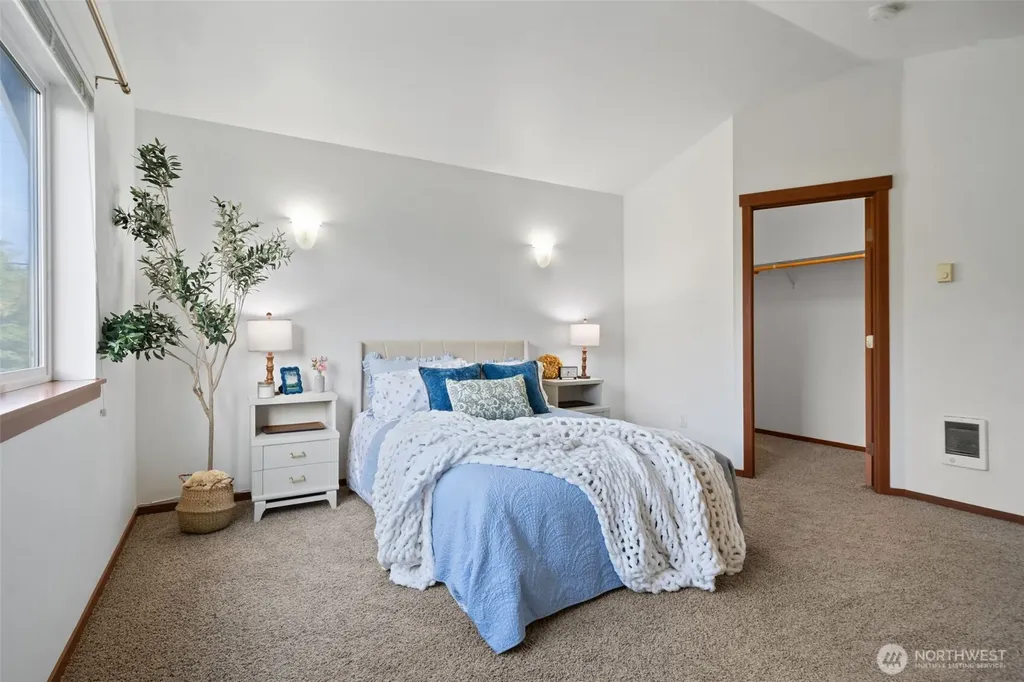 4593 Hall Road Blaine WA 98230