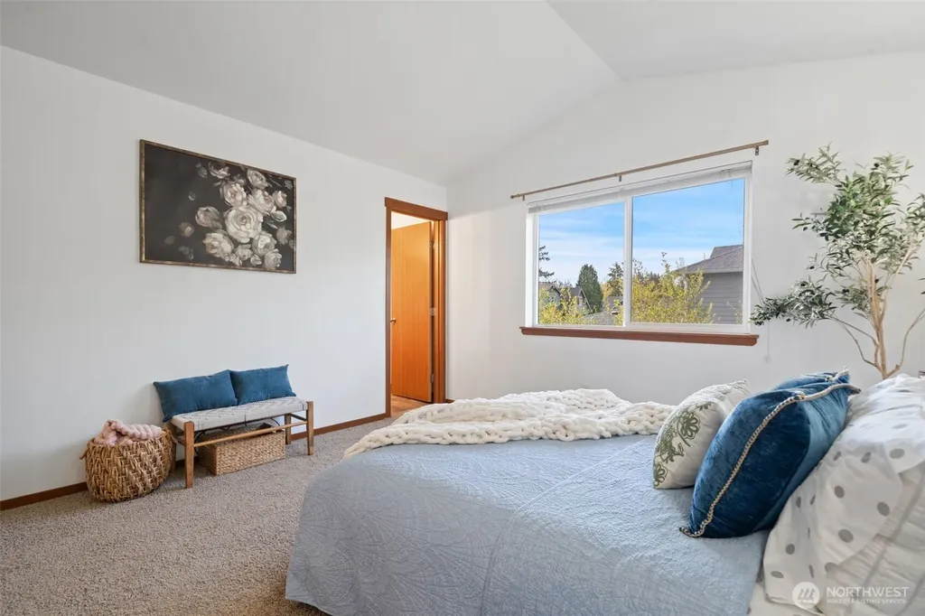 4593 Hall Road Blaine WA 98230