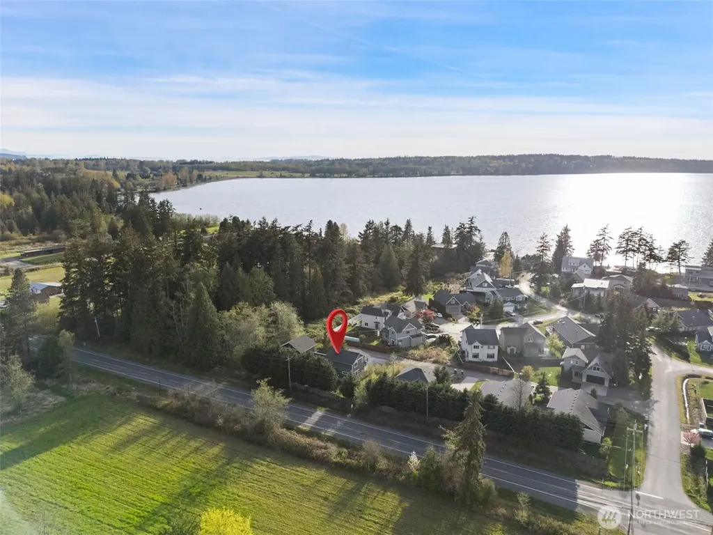 4593 Hall Road Blaine WA 98230