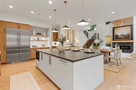 13310 NE 112th Place Redmond WA 98052