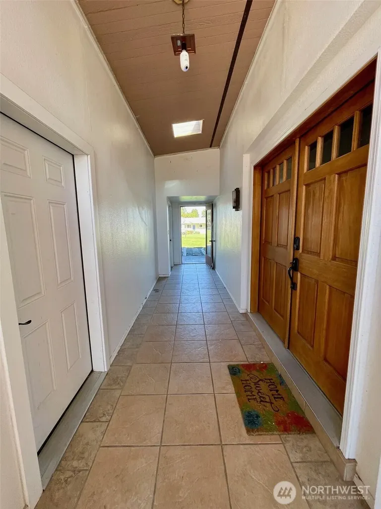 840 Braeburn Place NW Soap Lake WA 98851