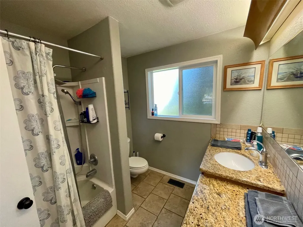 840 Braeburn Place NW Soap Lake WA 98851