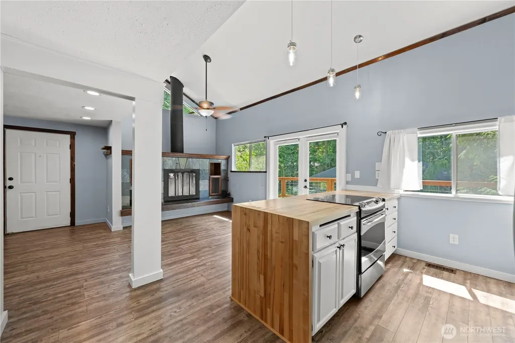 3 Tawny Circle Bellingham WA 98229