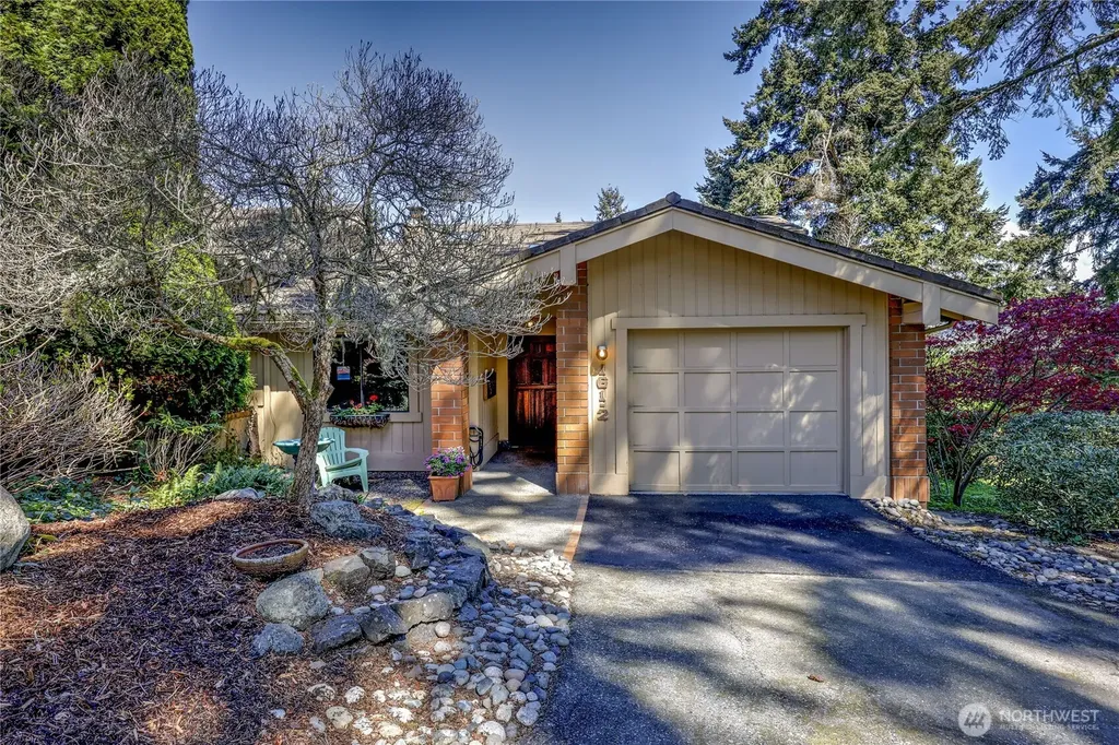 161 Bluffs Drive Port Townsend WA 98368