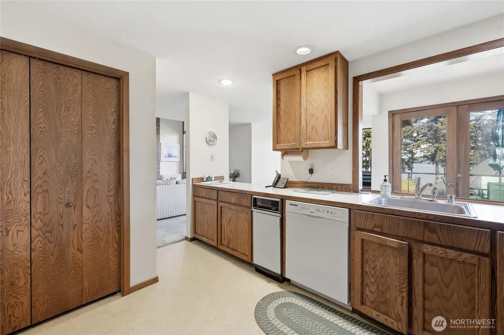 161 Bluffs Drive Port Townsend WA 98368