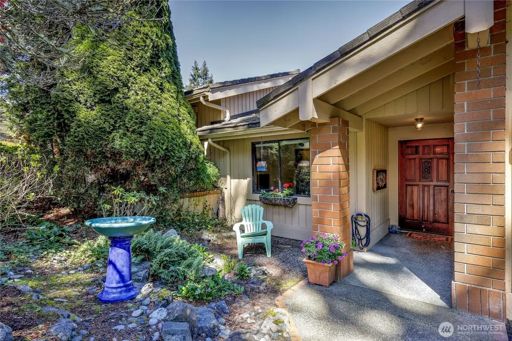 161 Bluffs Drive Port Townsend WA 98368