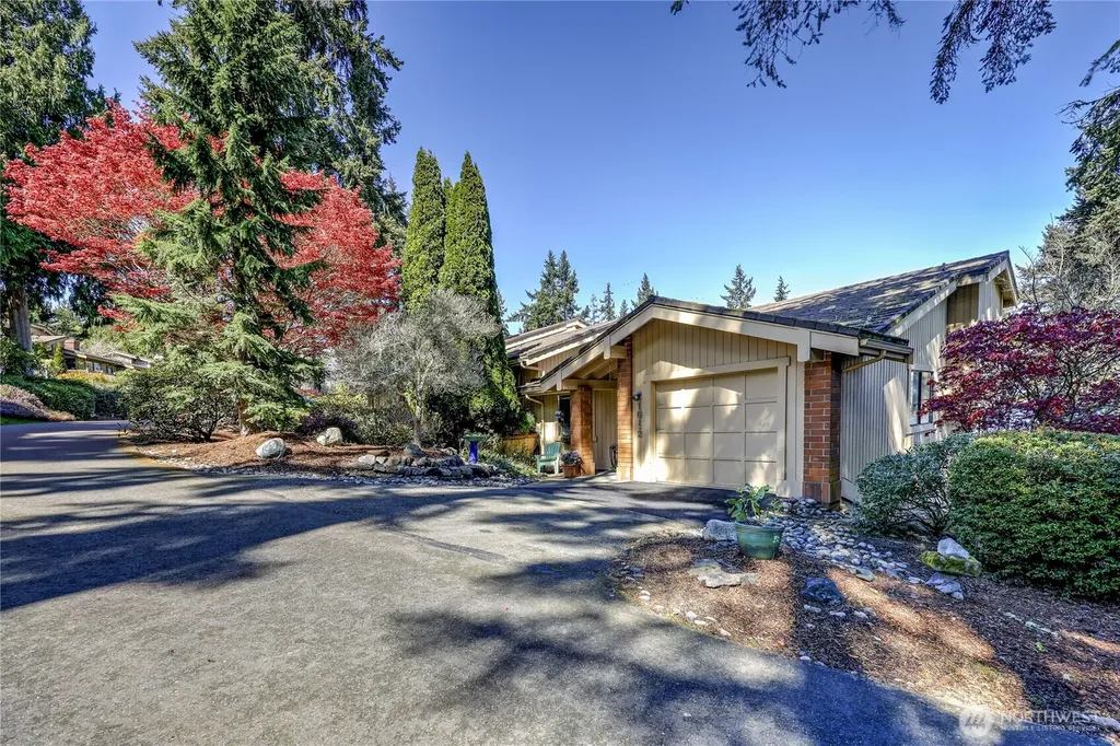 161 Bluffs Drive Port Townsend WA 98368