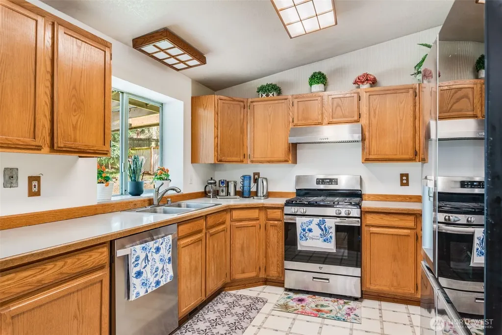3349 Dartmouth Drive SE Olympia WA 98503