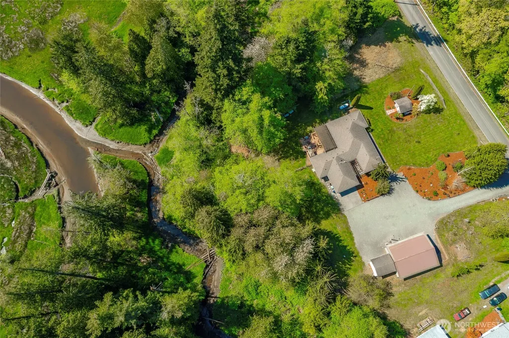 4003 Hoier Blaine WA 98230