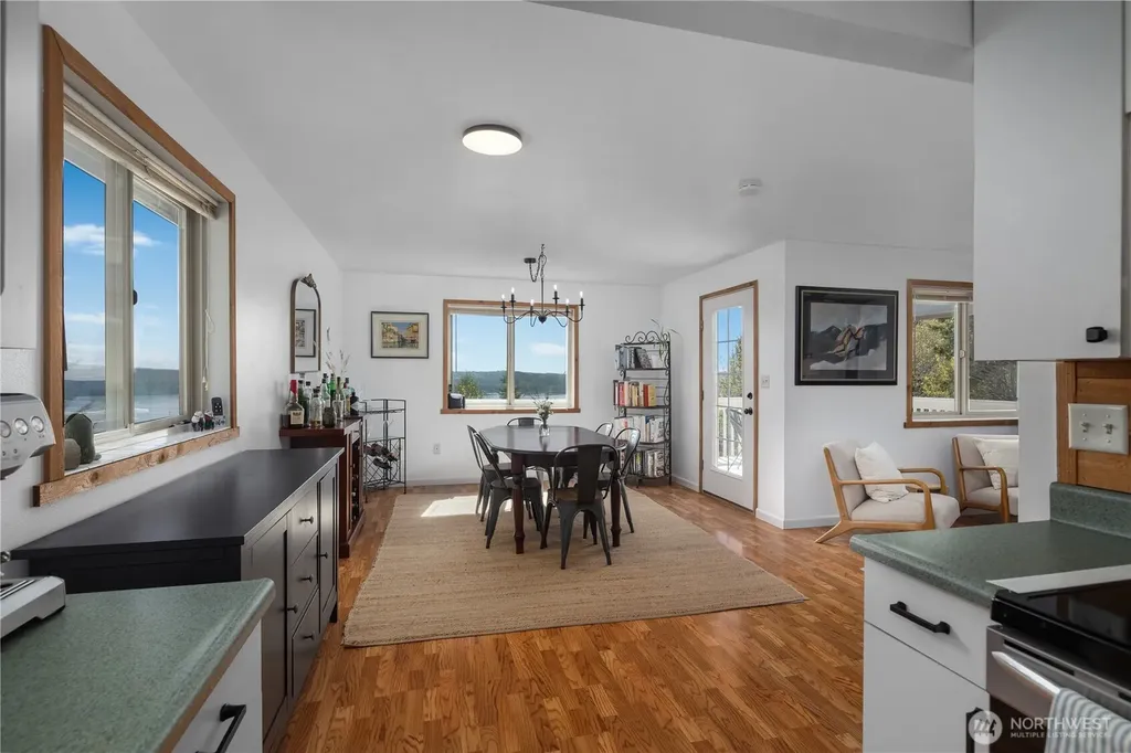 835 Pollock Drive Brinnon WA 98320