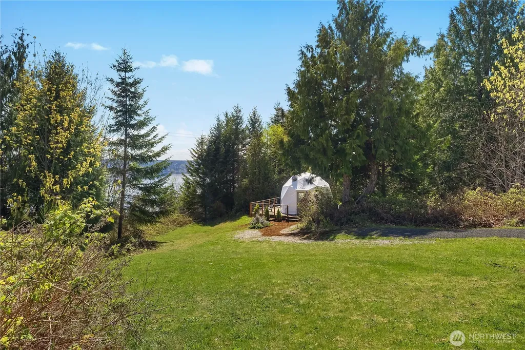 835 Pollock Drive Brinnon WA 98320