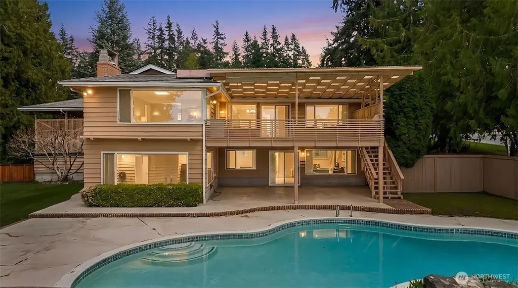 8957 188th Street SW Edmonds WA 98026