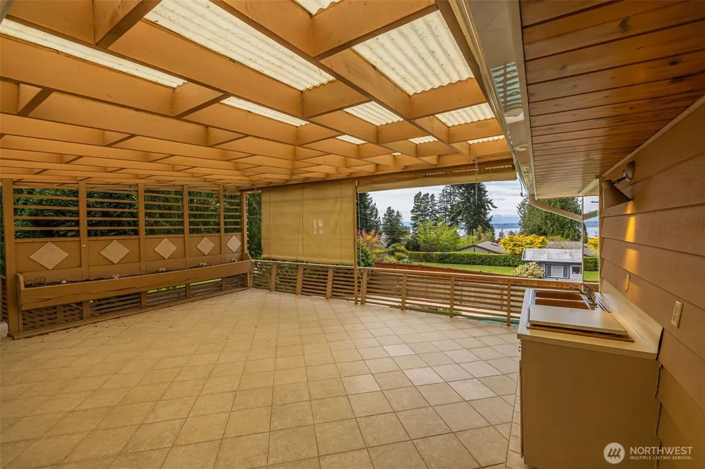 8957 188th Street SW Edmonds WA 98026