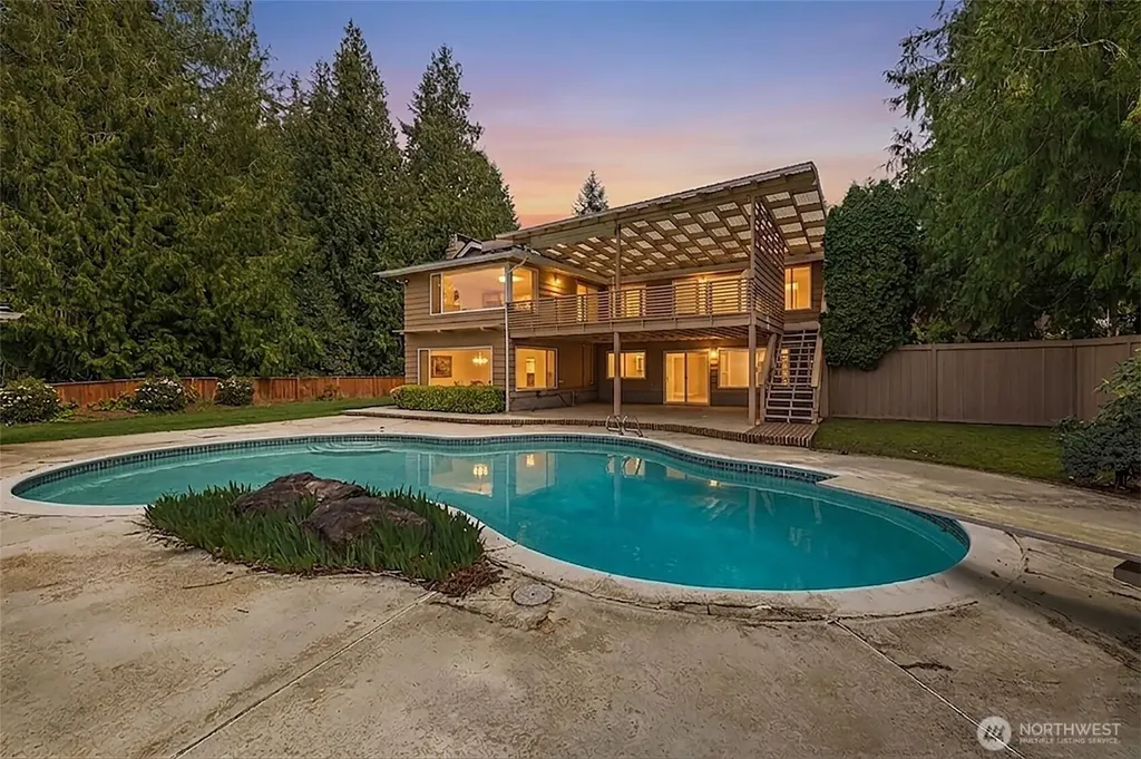 8957 188th Street SW Edmonds WA 98026