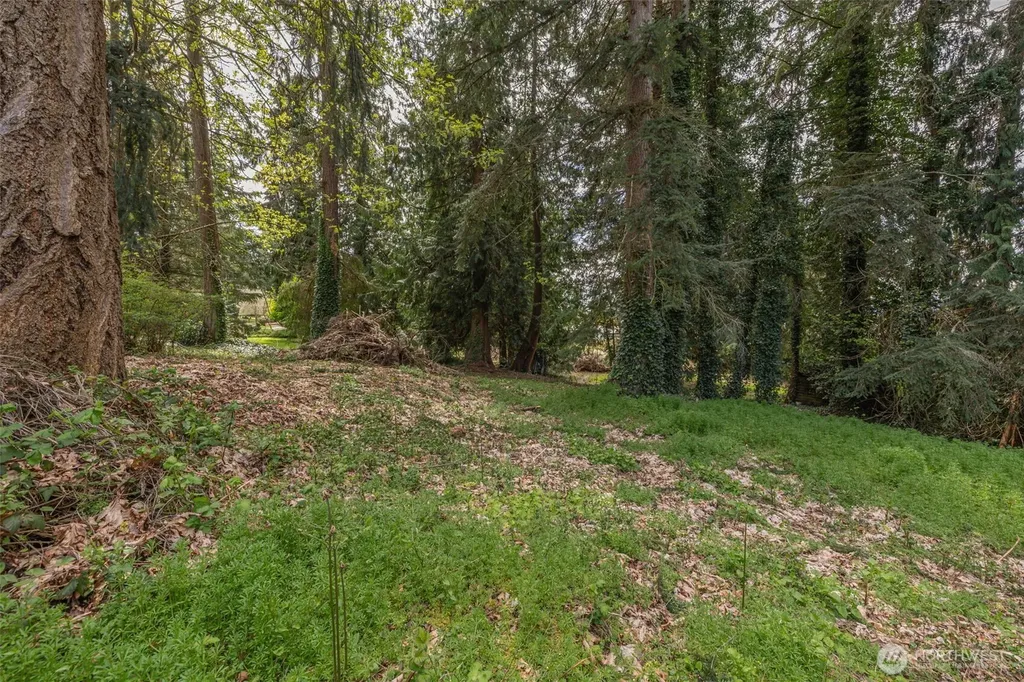 8957 188th Street SW Edmonds WA 98026