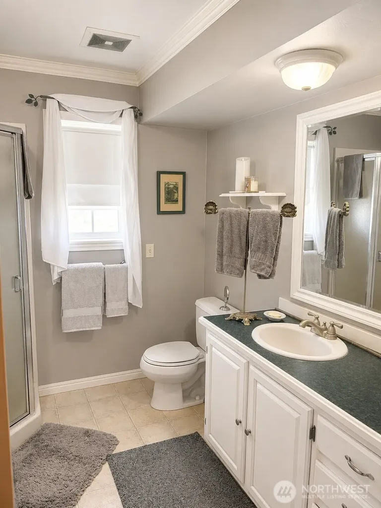 492 Pine Creek Road Tonasket WA 98855